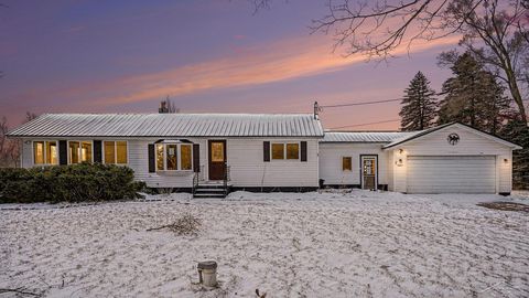 6853 N Caris Road Richland Township MI 48891