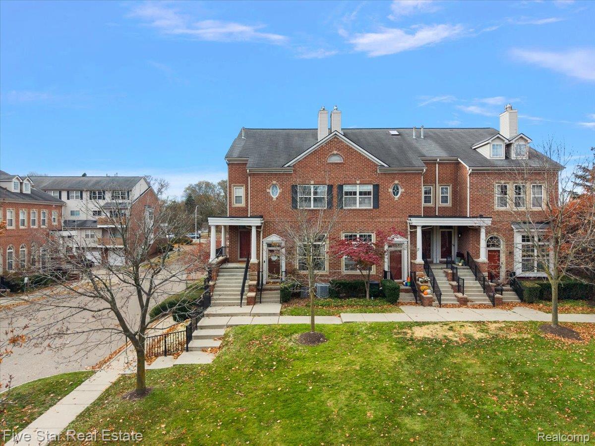 16924 Farmington Road 93