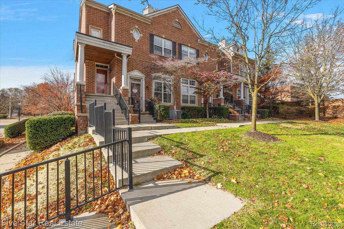 16924 Farmington Road 93