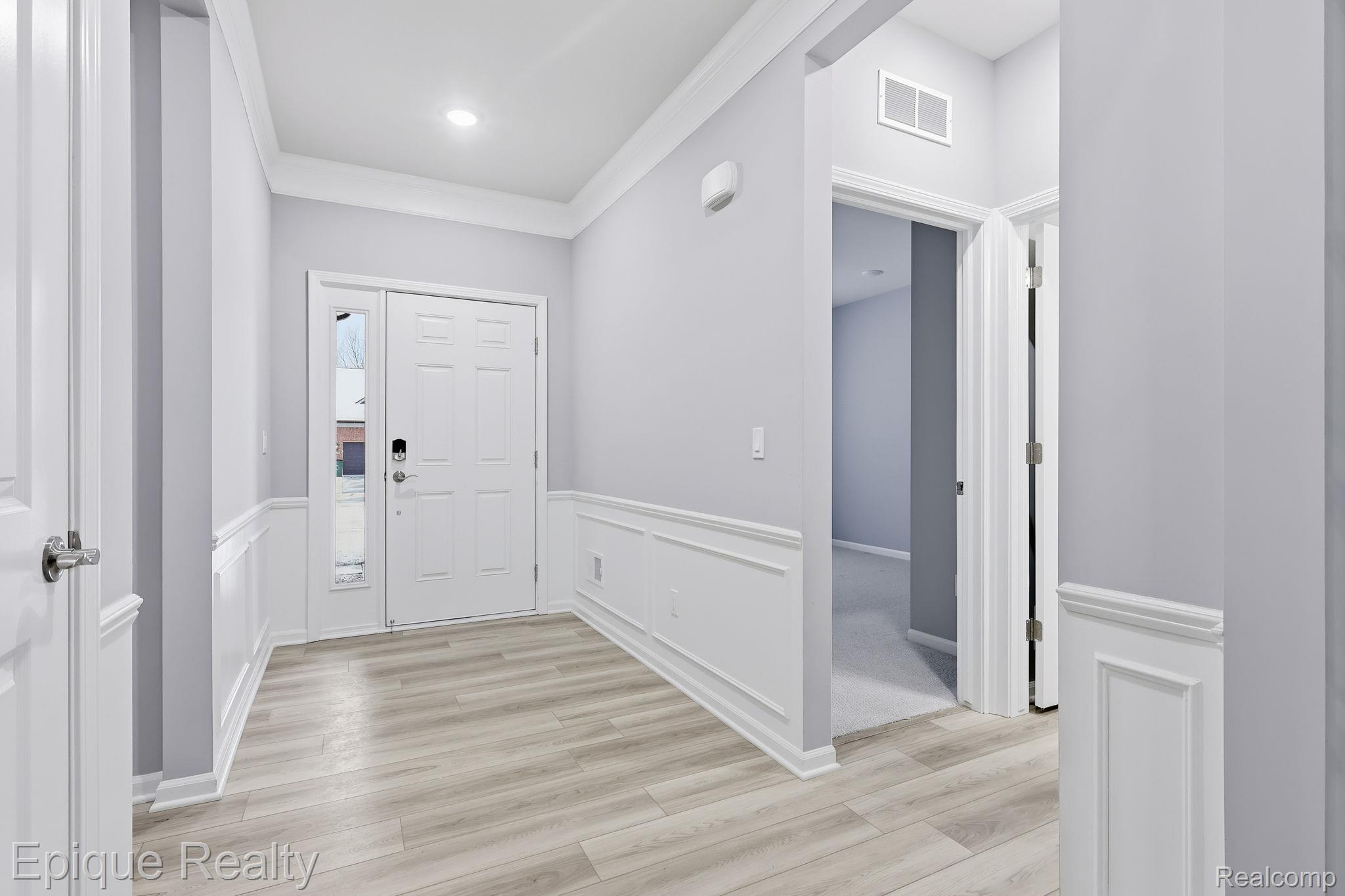 55638 Oak Pointe Drive