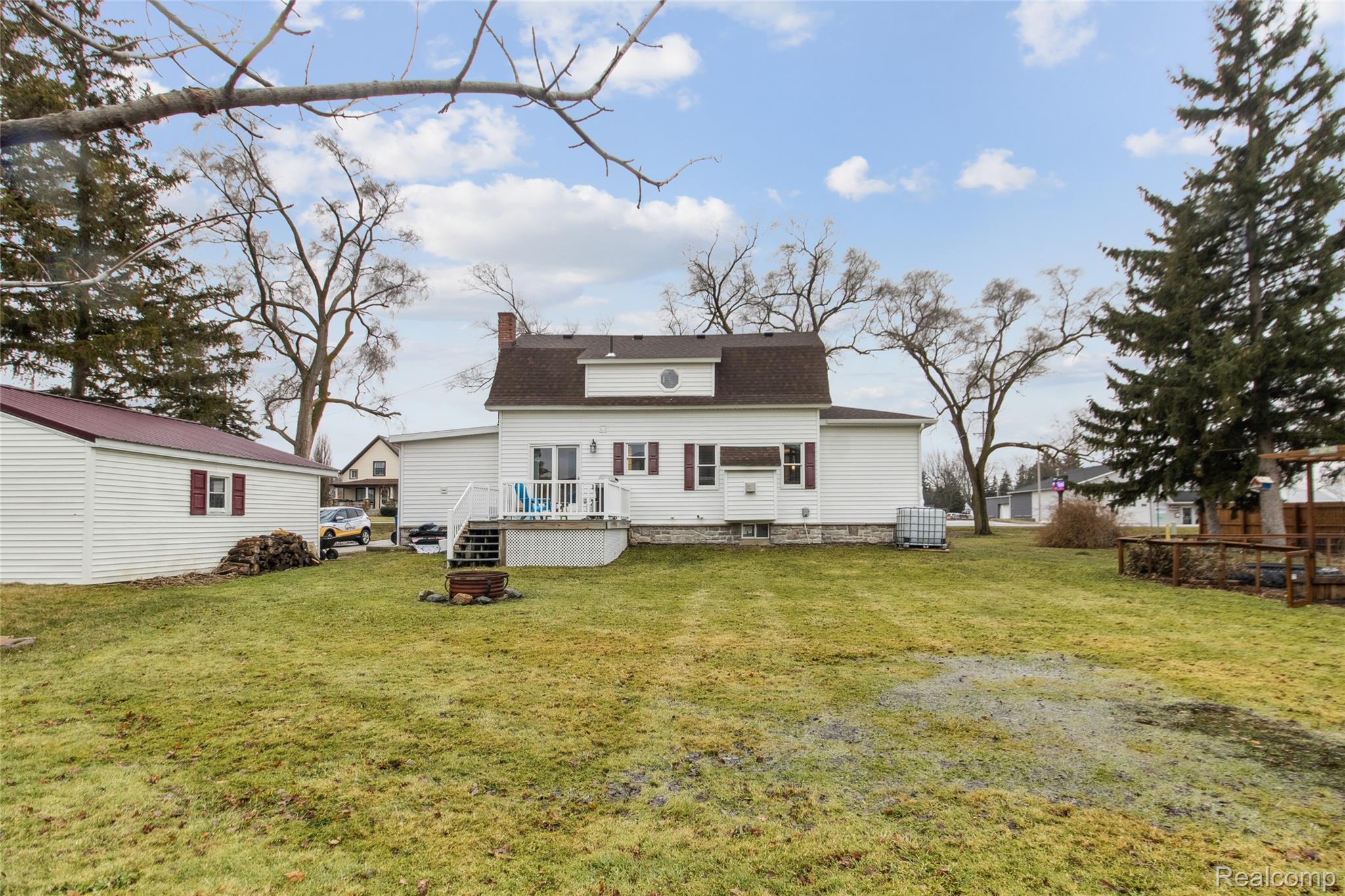 12895 E Washington Road