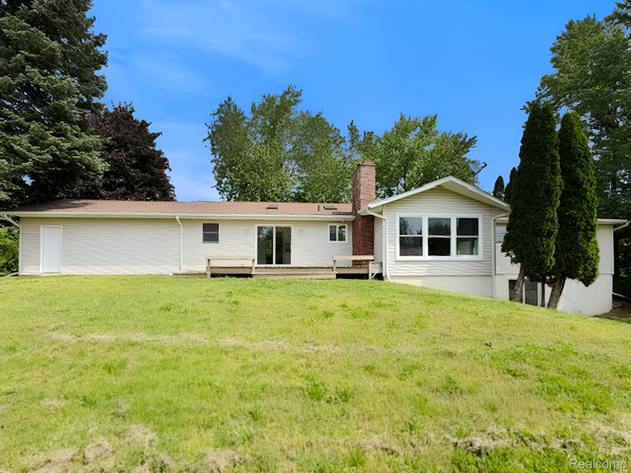 140 DARWIN Road