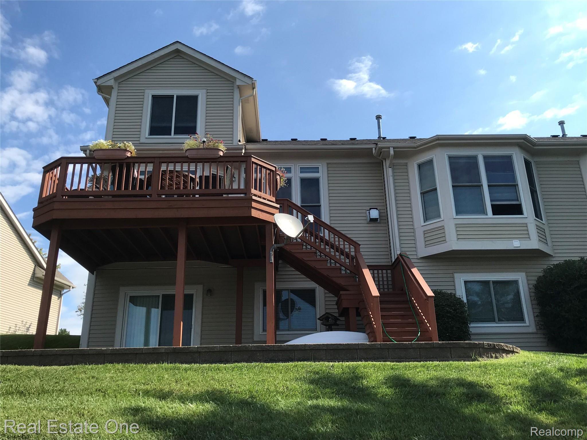 919 STONY LAKE Court 36