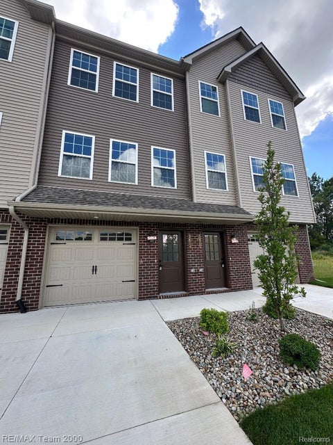 Photo for 1654 Pinecroft Lane