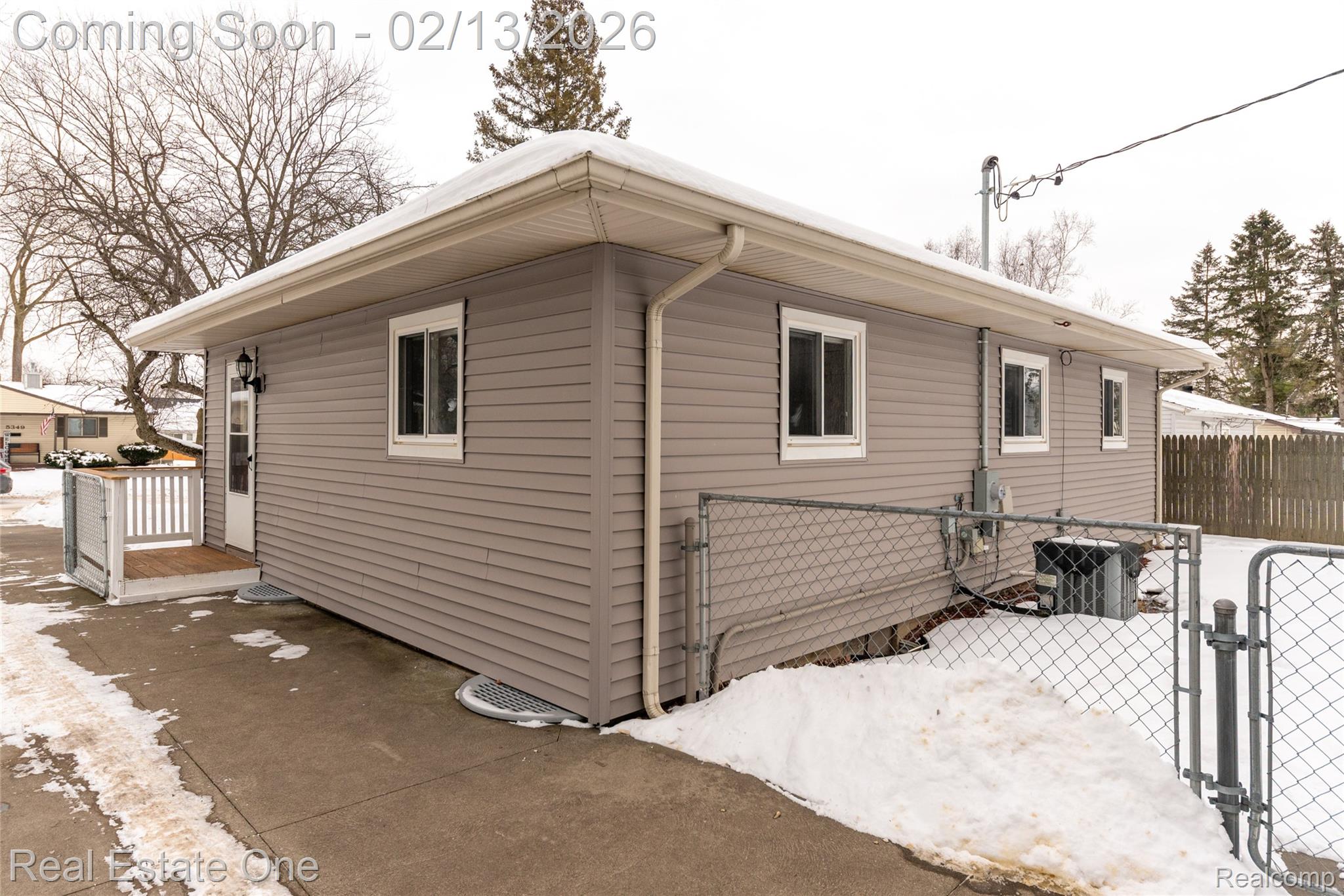 5350 Military Avenue