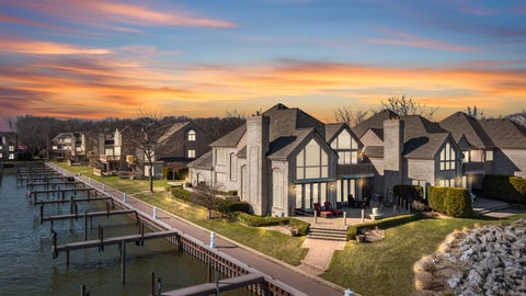 Photo of 26421 Harbour Pointe Drive, Harrison Charter Township, MI 48045 (MLS # 58050223609)