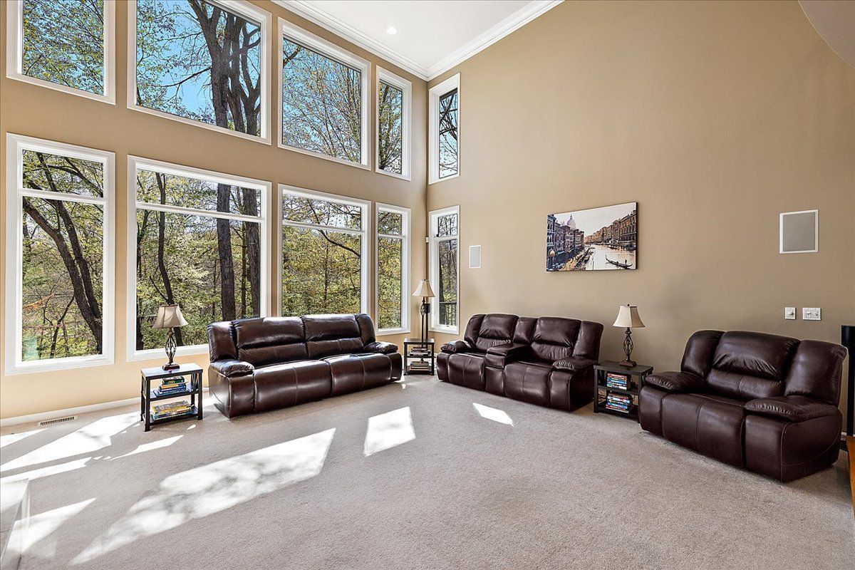 3673 MOUNTAIN LAUREL Court