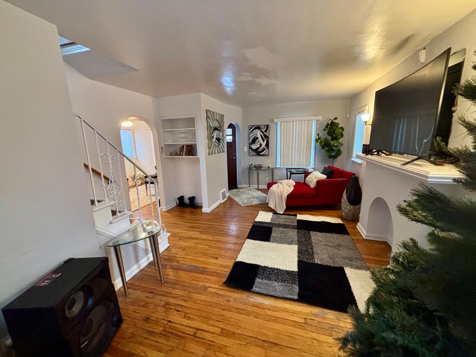 10301 Berkshire Street