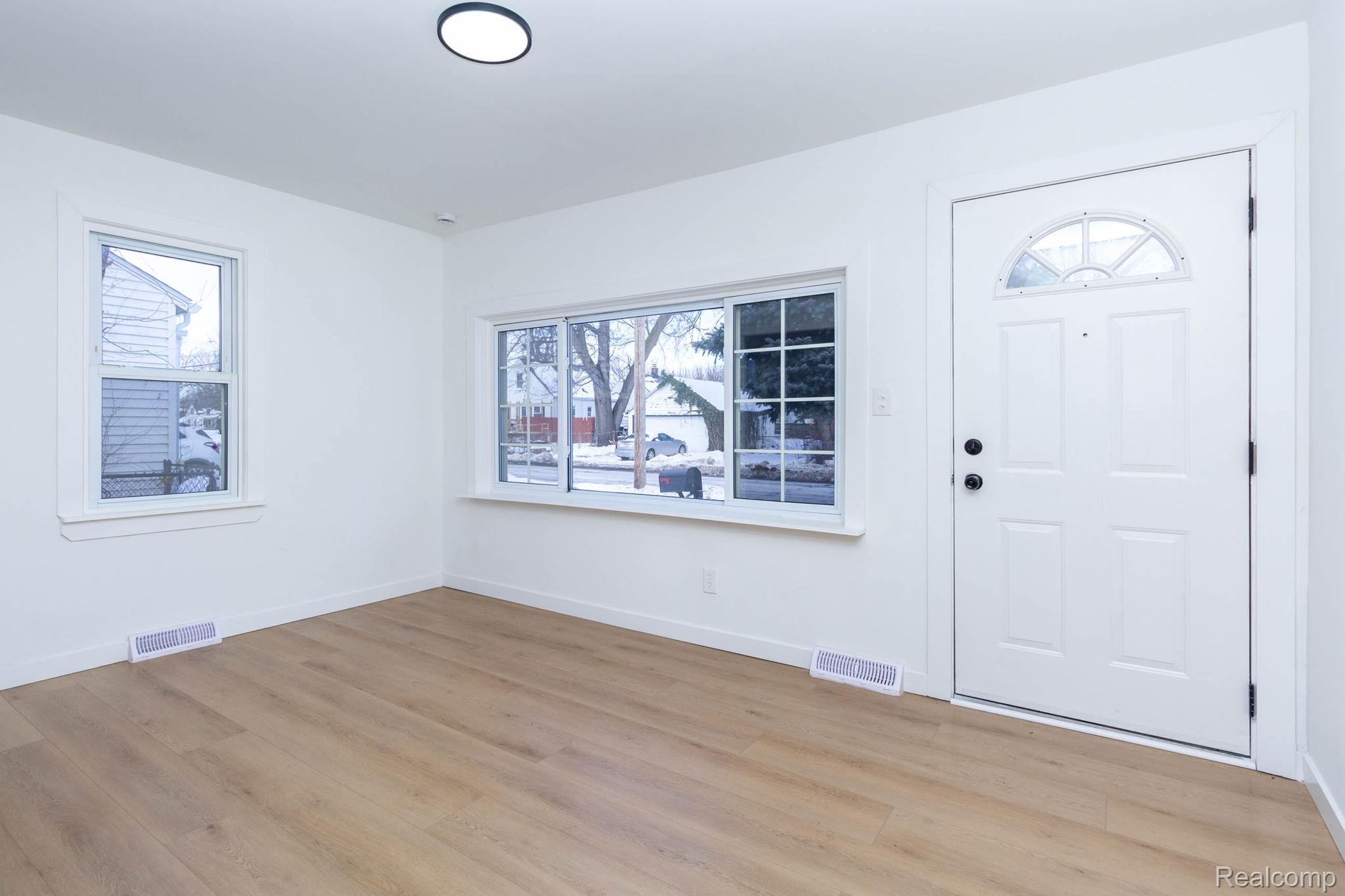 34537 Annapolis Street