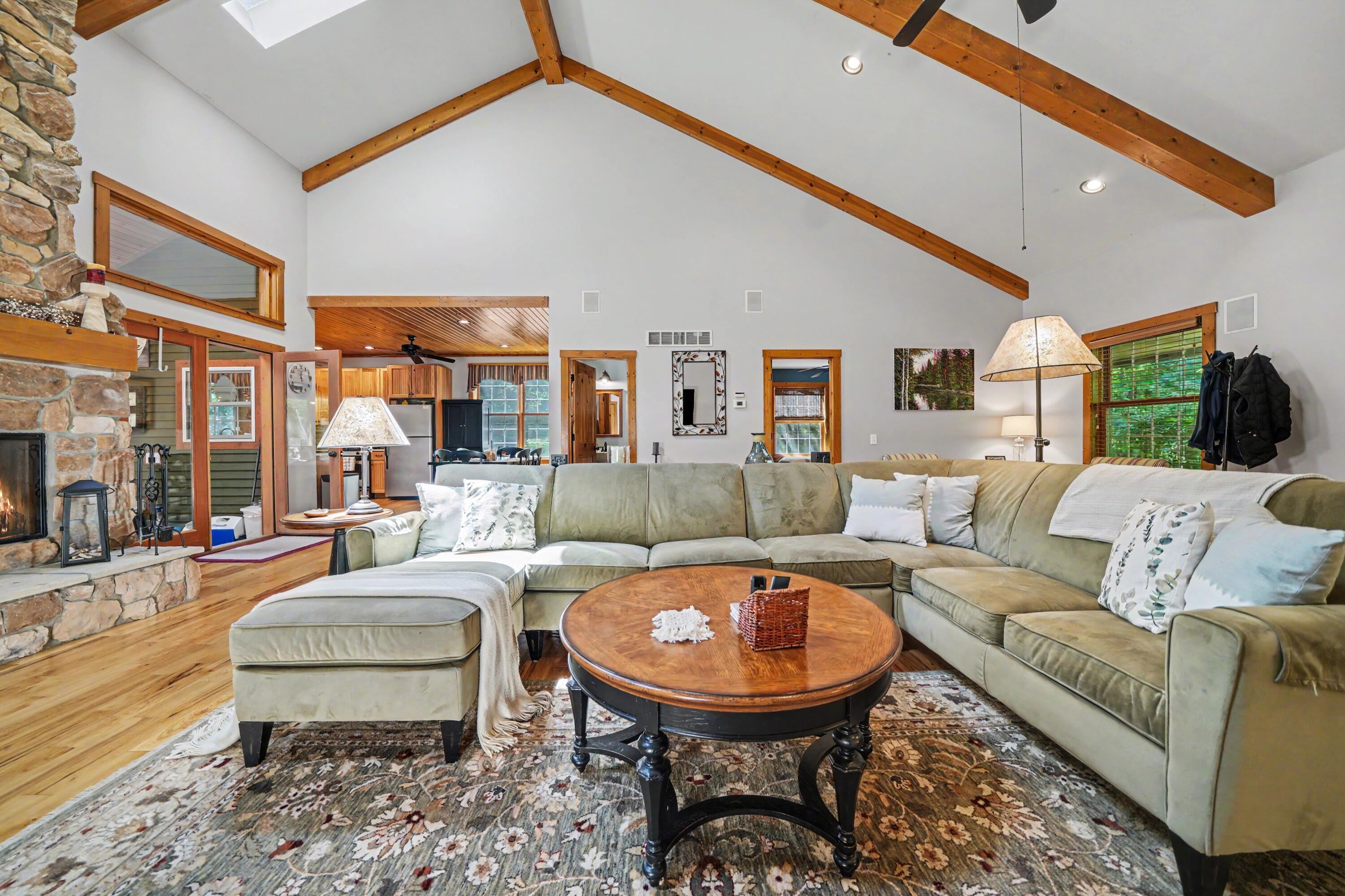 14279 Wildwood Lane