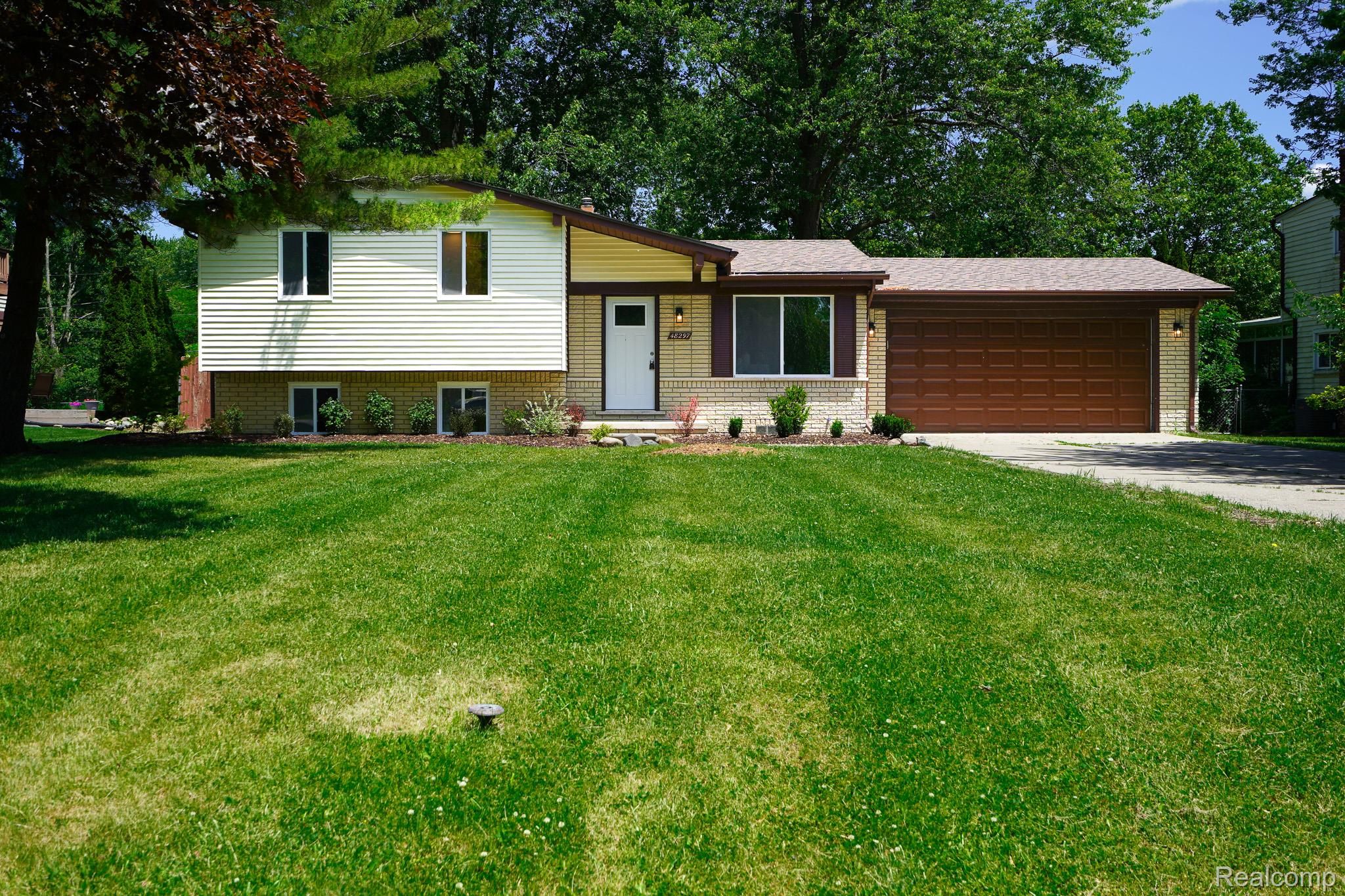 48297 Mallard Drive
