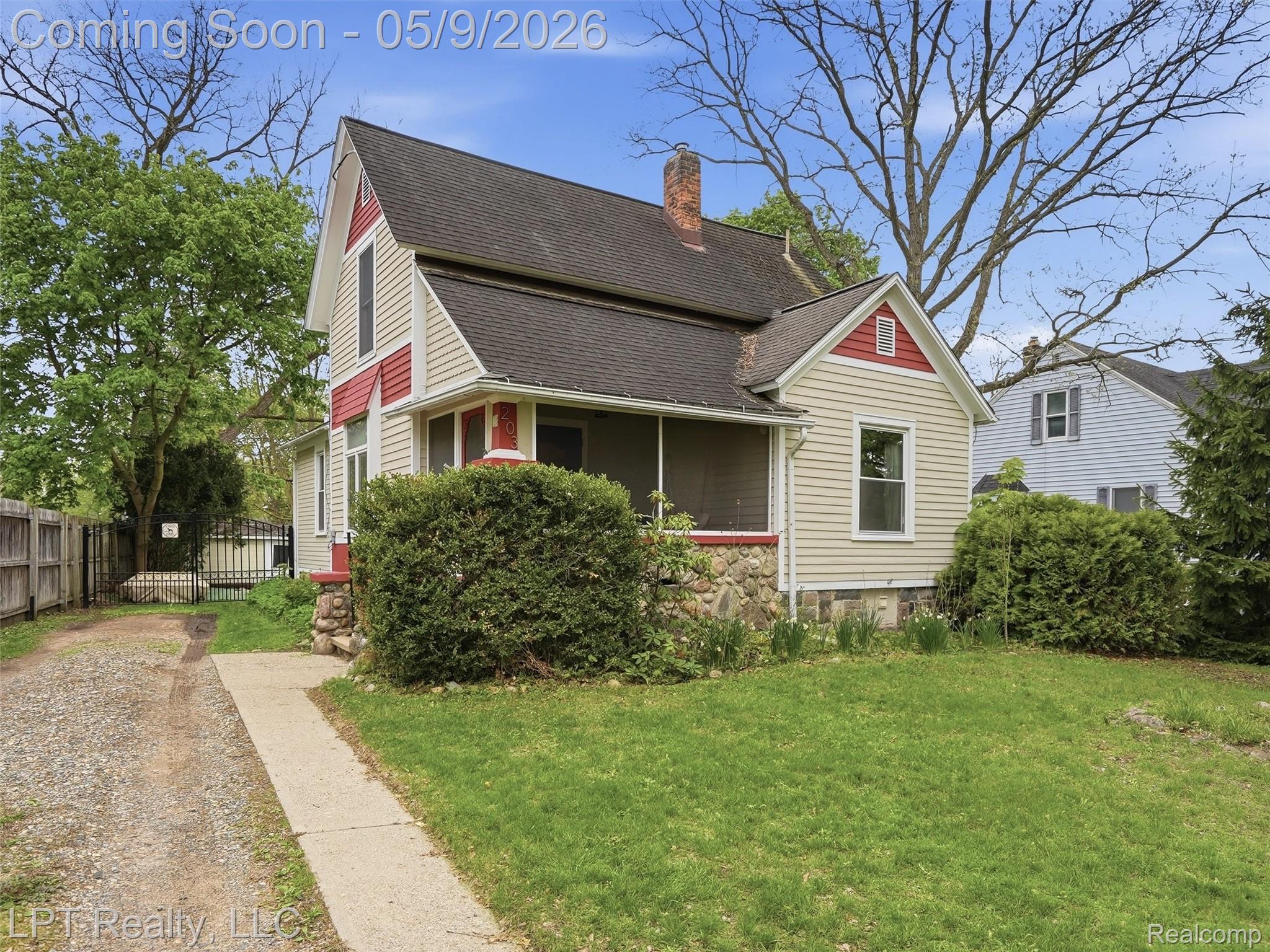 203 Lincoln Street
