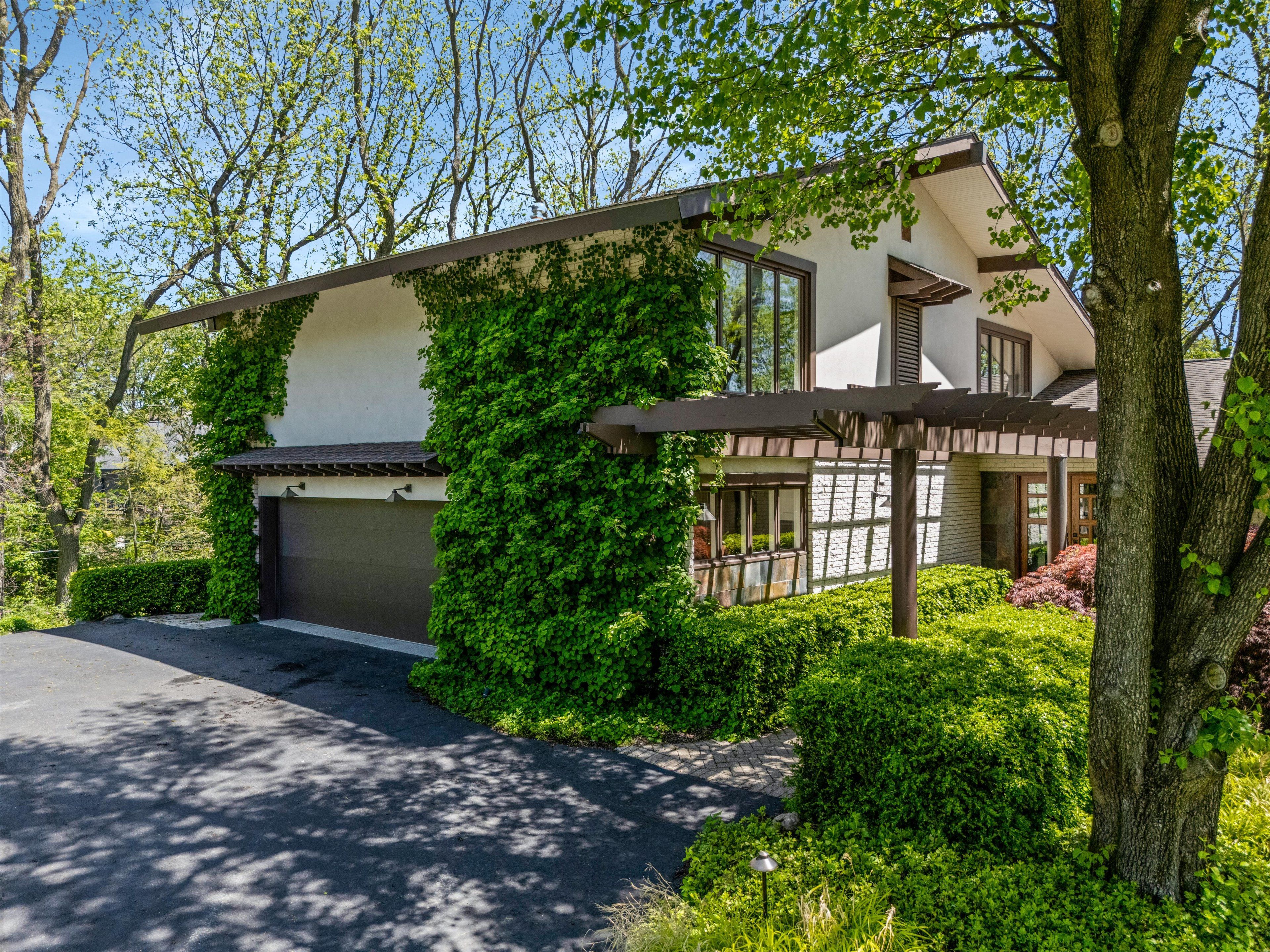 4640 Private Lake Drive