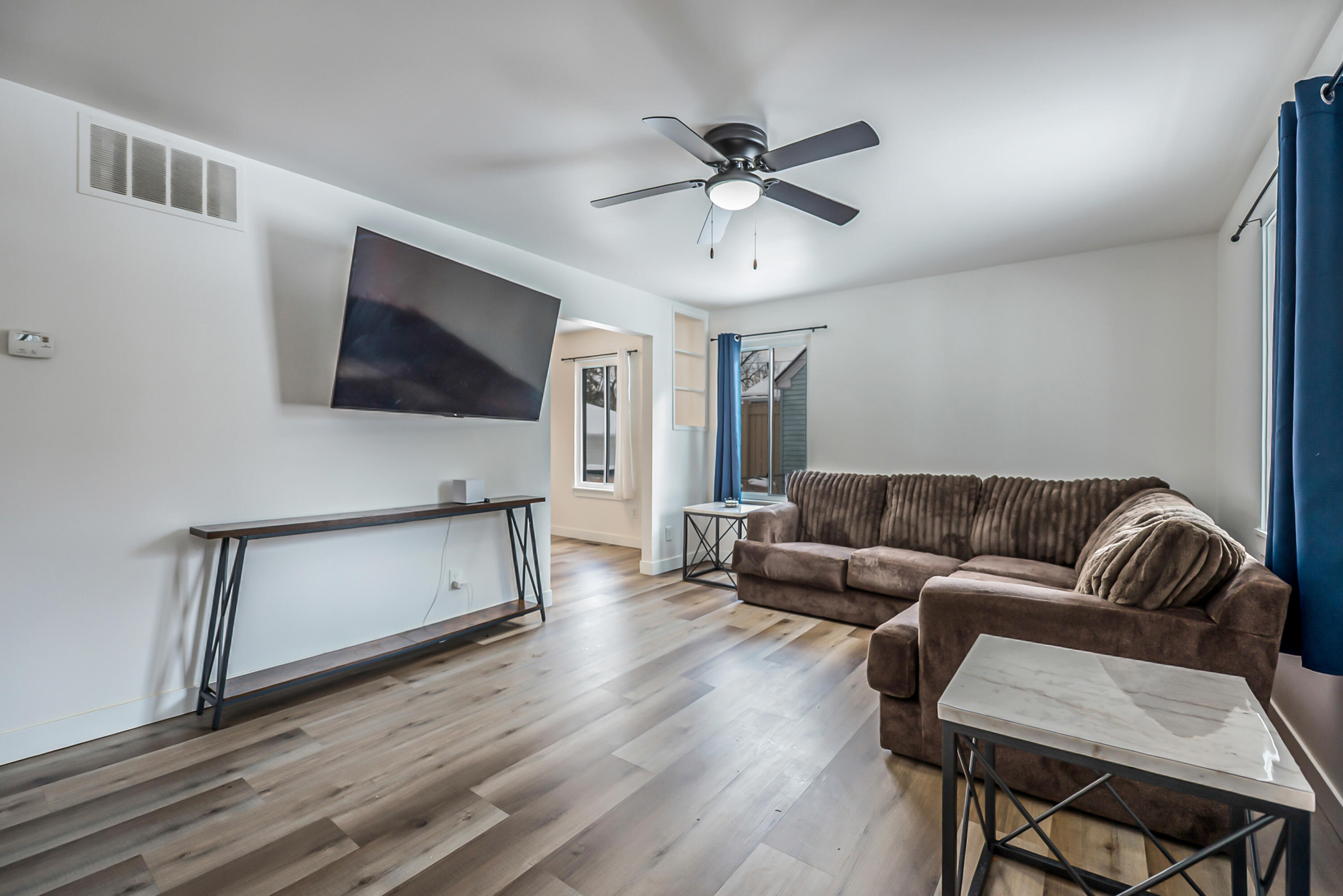 15100 Sunbury Street