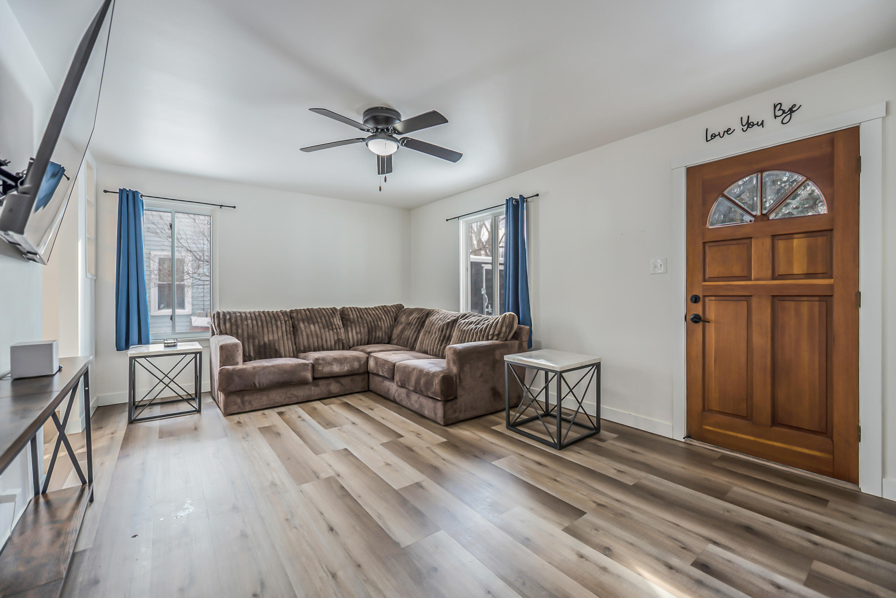 15100 Sunbury Street