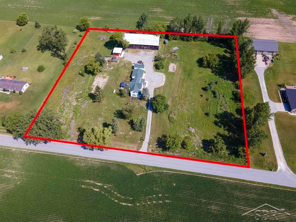688 W Townline 14 Road