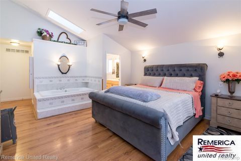 Tiny photo for 9852 Southlawn Circle, Somerset Township, MI 49249 (MLS # 20251060924)