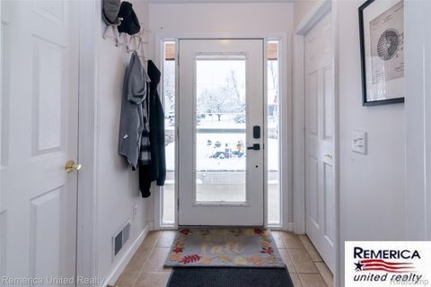 Tiny photo for 9852 Southlawn Circle, Somerset Township, MI 49249 (MLS # 20251060924)