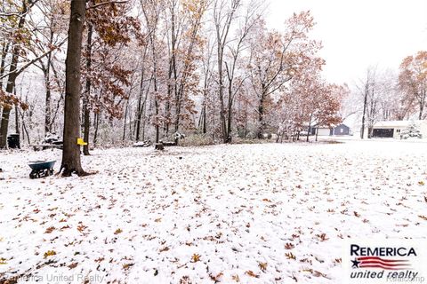 Tiny photo for 9852 Southlawn Circle, Somerset Township, MI 49249 (MLS # 20251060924)