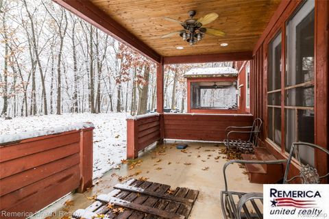 Tiny photo for 9852 Southlawn Circle, Somerset Township, MI 49249 (MLS # 20251060924)