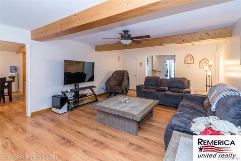 Tiny photo for 9852 Southlawn Circle, Somerset Township, MI 49249 (MLS # 20251060924)