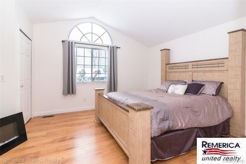 Tiny photo for 9852 Southlawn Circle, Somerset Township, MI 49249 (MLS # 20251060924)