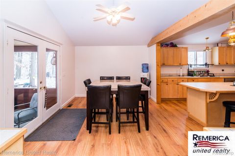 Tiny photo for 9852 Southlawn Circle, Somerset Township, MI 49249 (MLS # 20251060924)