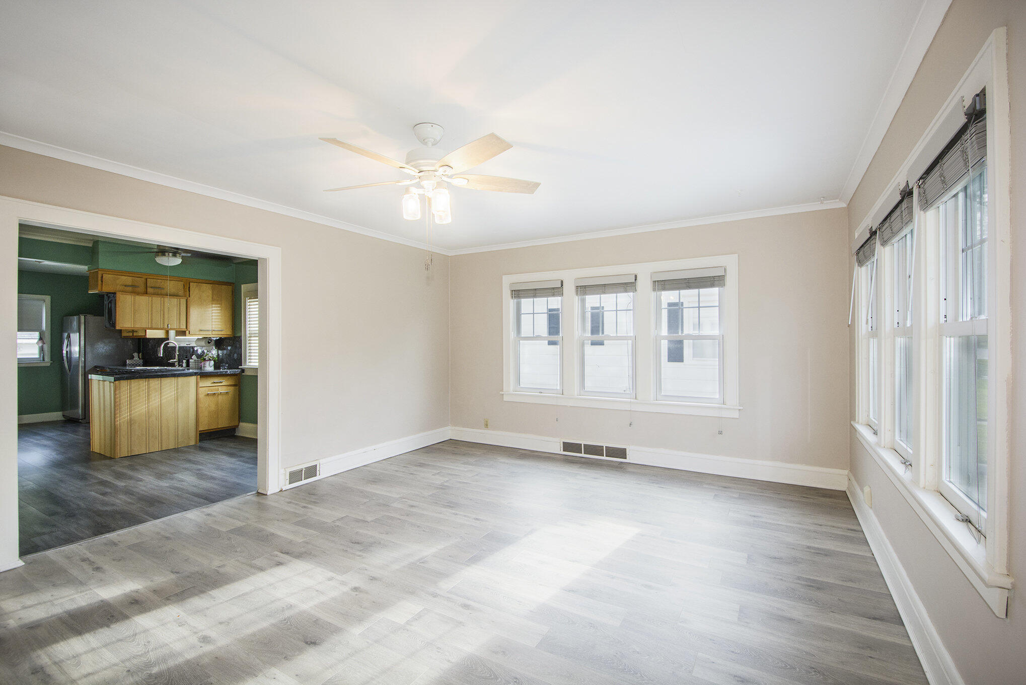 148 Walcott Avenue