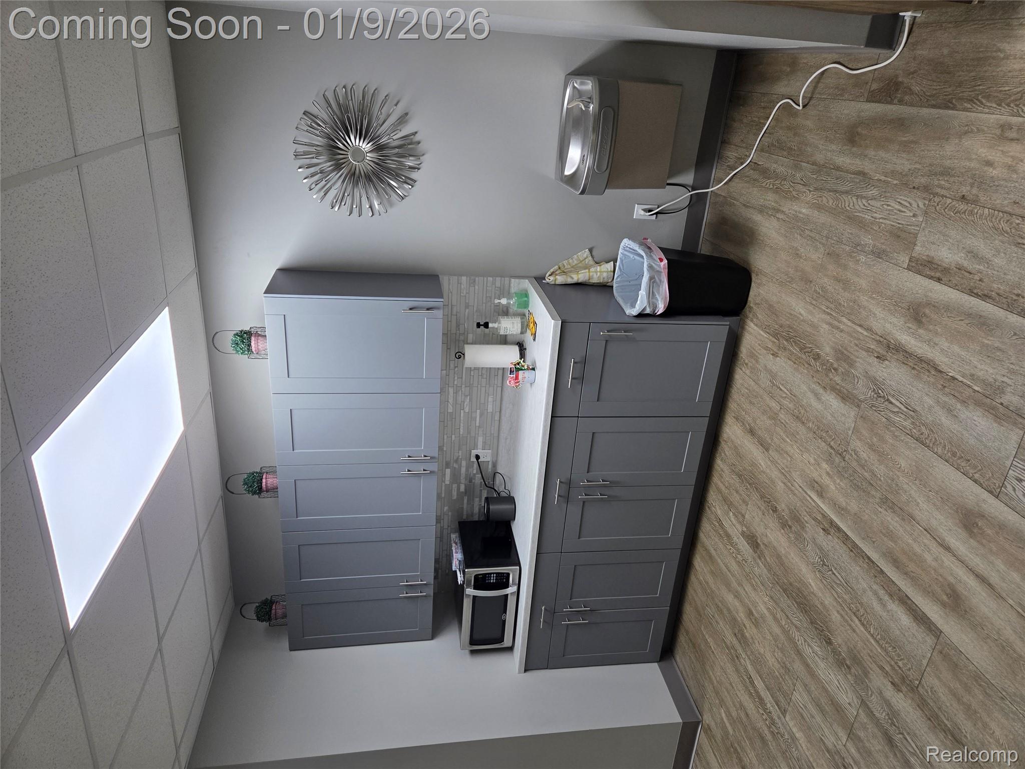 15173 North Road Road N Suite A