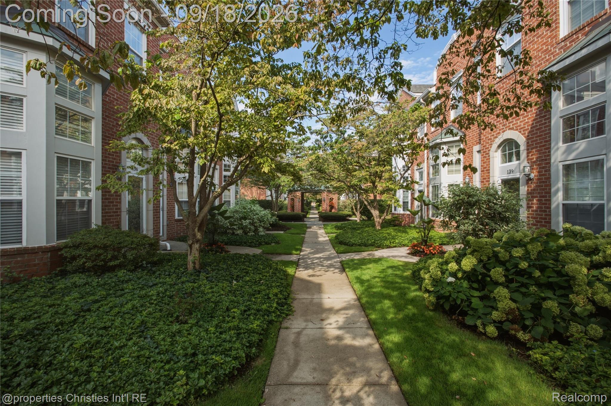 127 N Georgetown Square