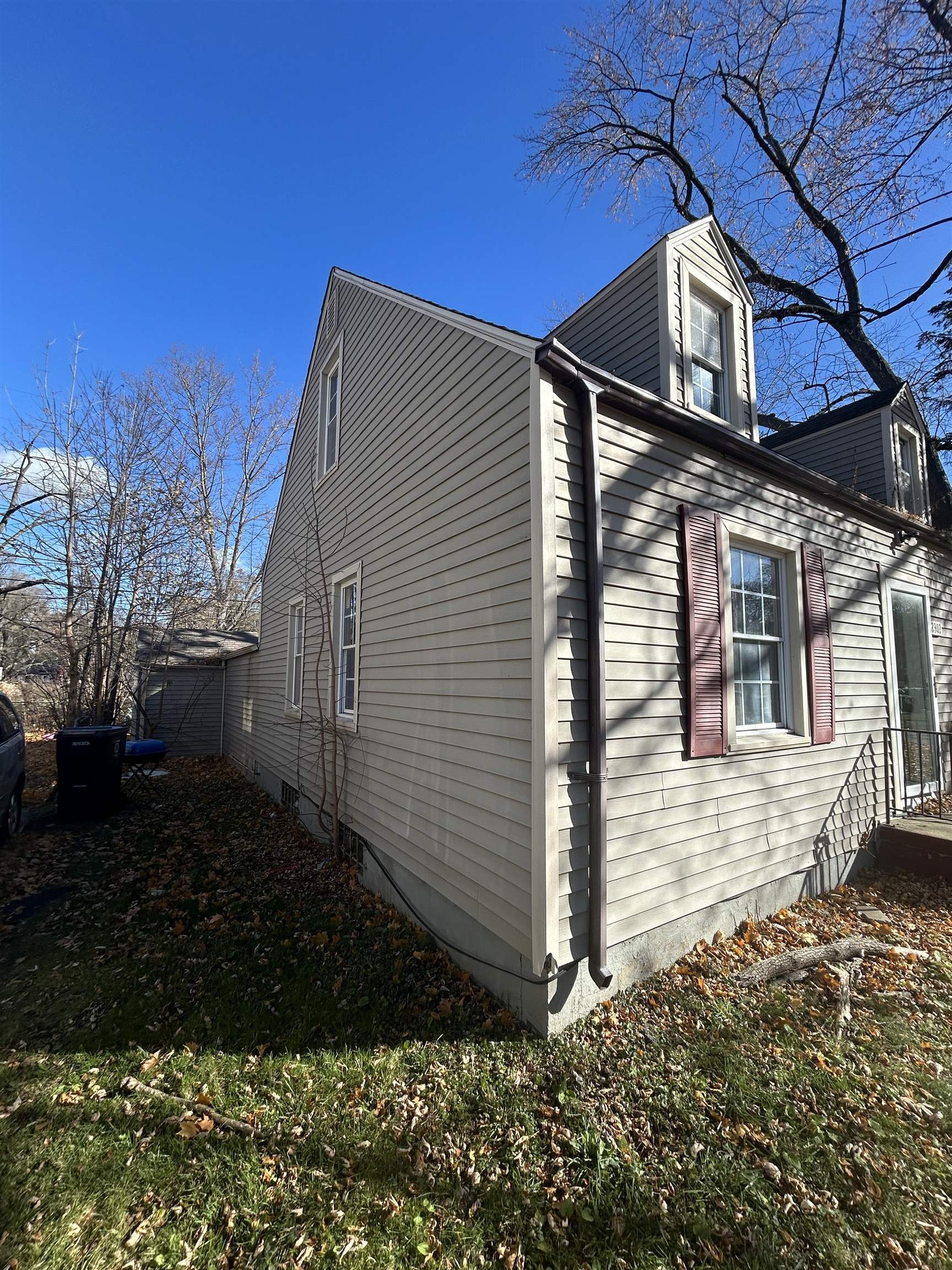 2302 Copeman Boulevard