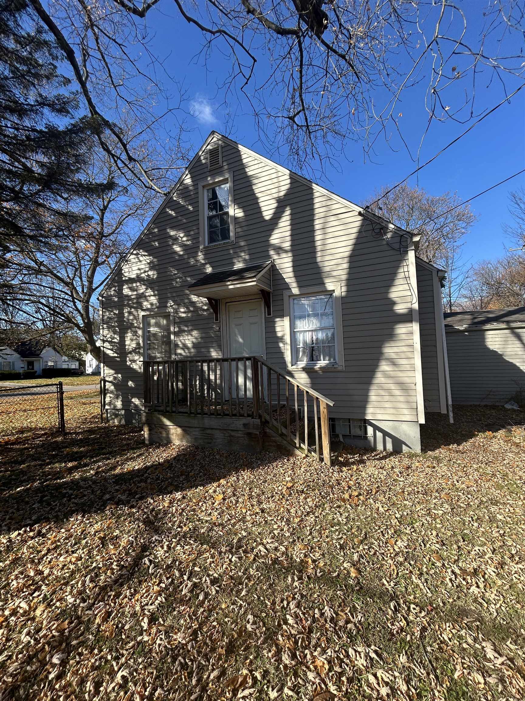 2302 Copeman Boulevard