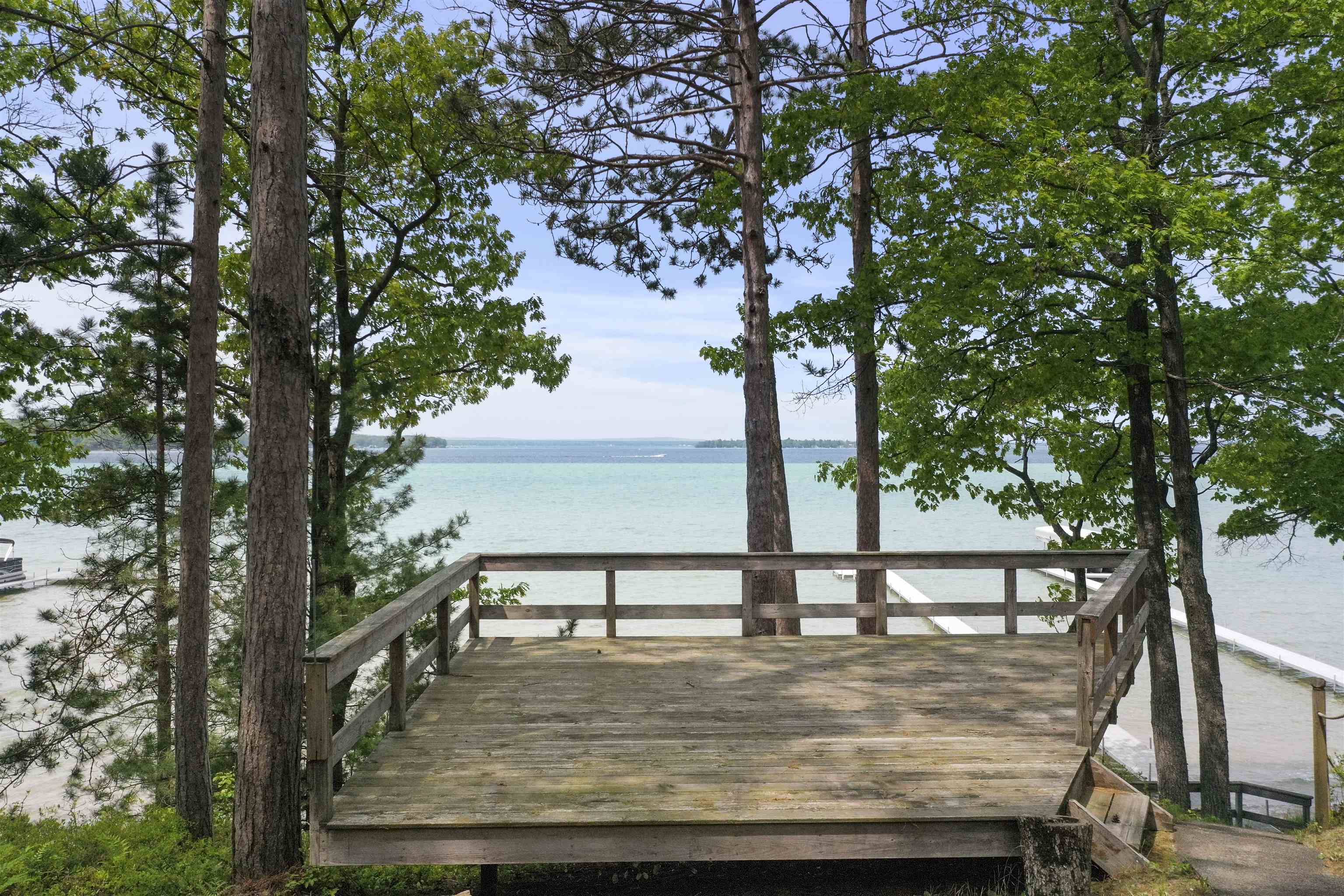 215 Pine Bluffs Road