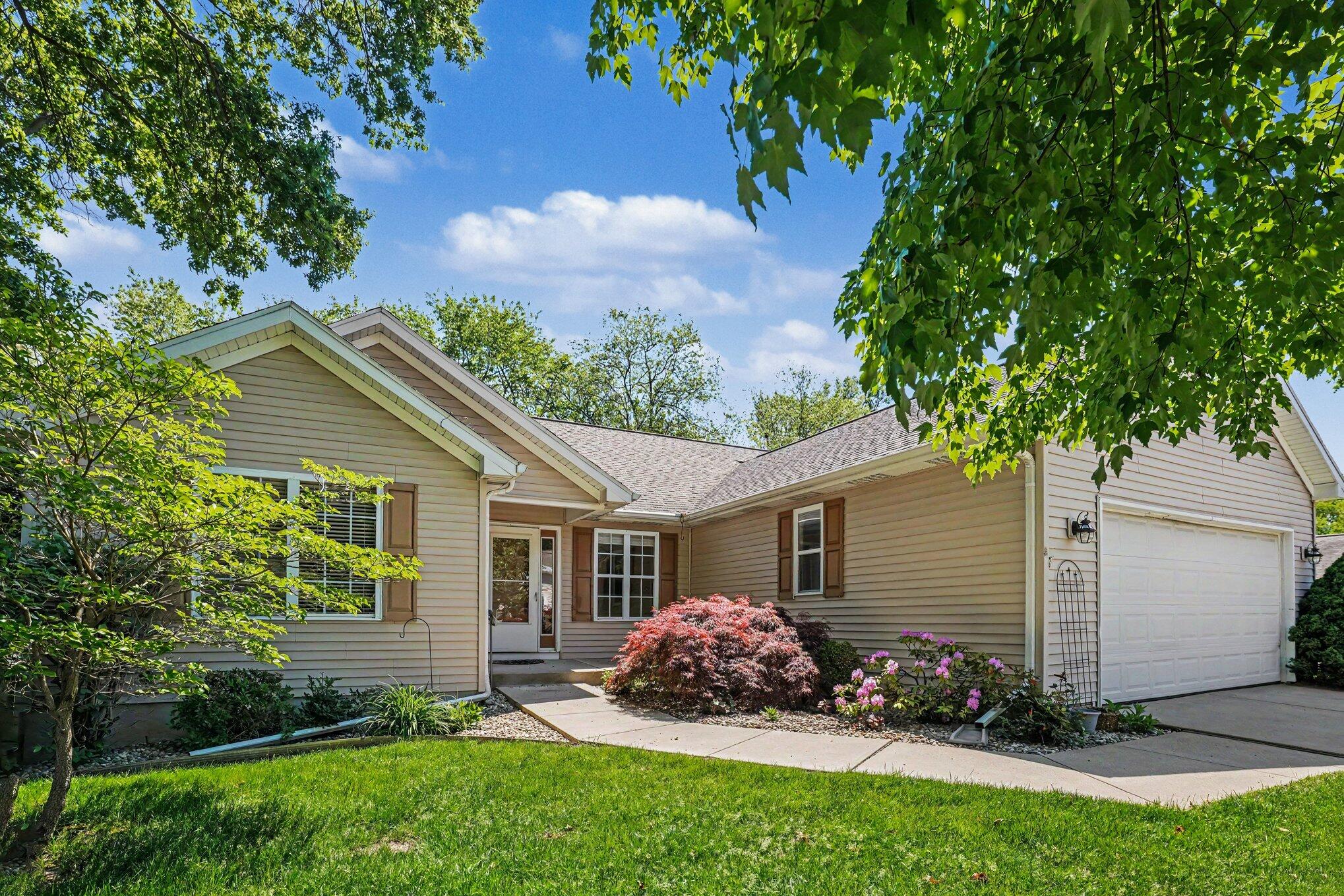 8216 Pattiwood Lane