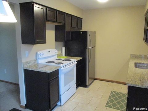 Tiny photo for 32646 Harper Avenue, St Clair Shores City, MI 48082 (MLS # 20251045004)