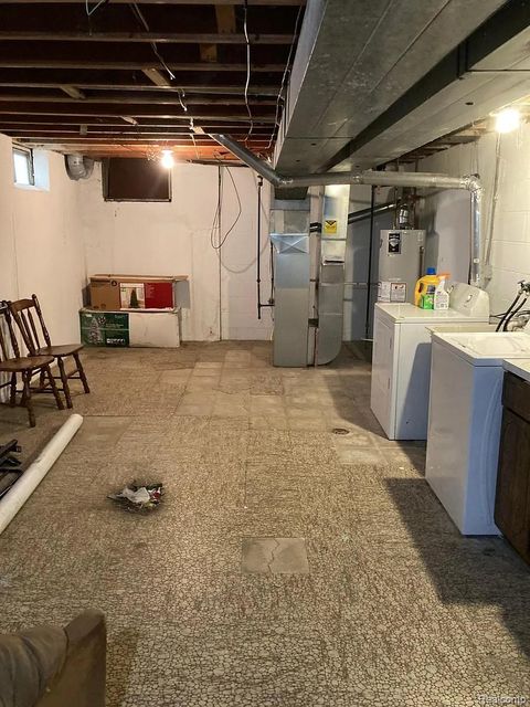 Tiny photo for 32646 Harper Avenue, St Clair Shores City, MI 48082 (MLS # 20251045004)