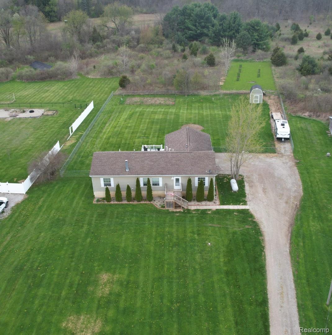 3056 W Cook Road