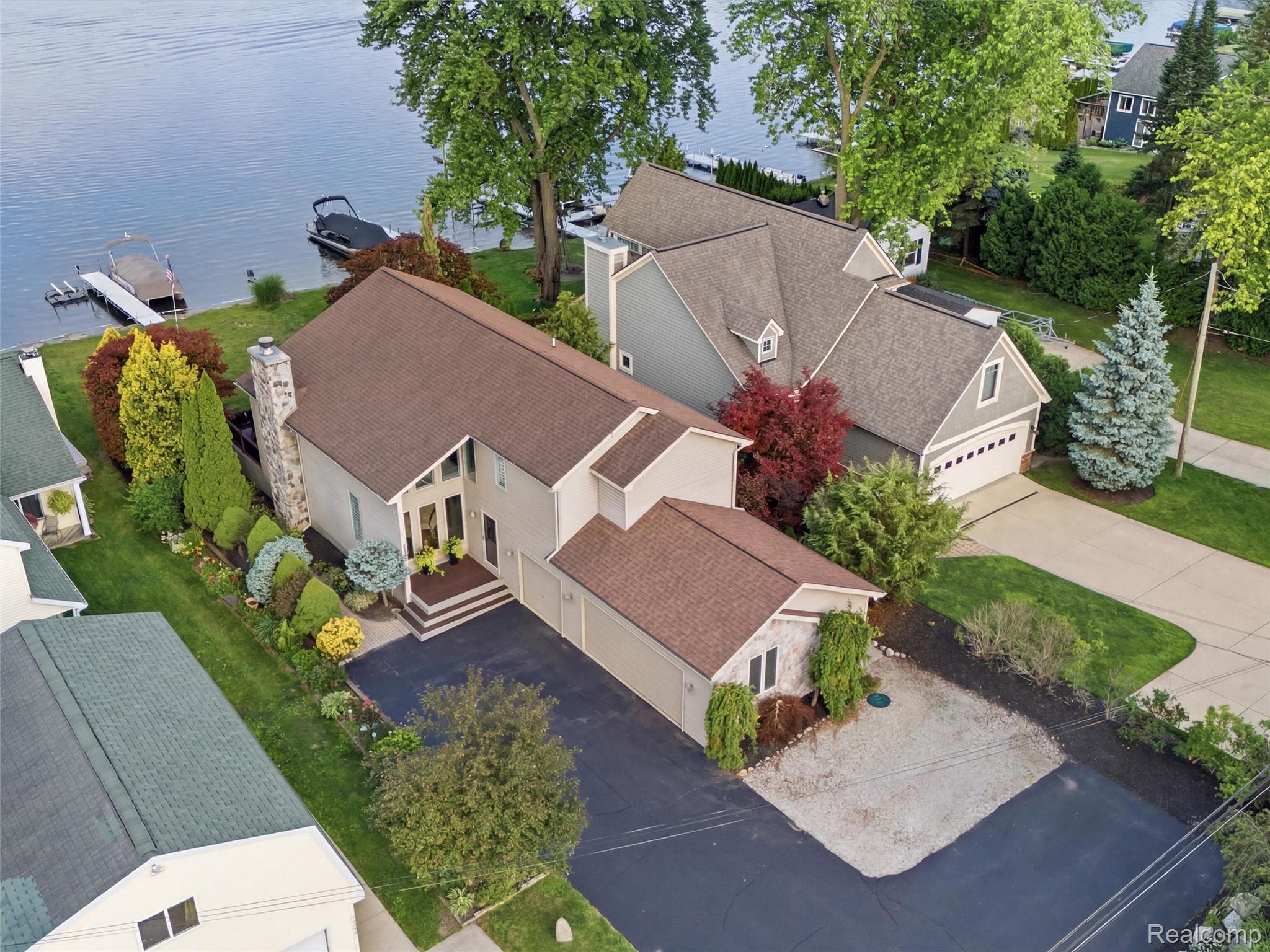 2314 N Duck Lake Road