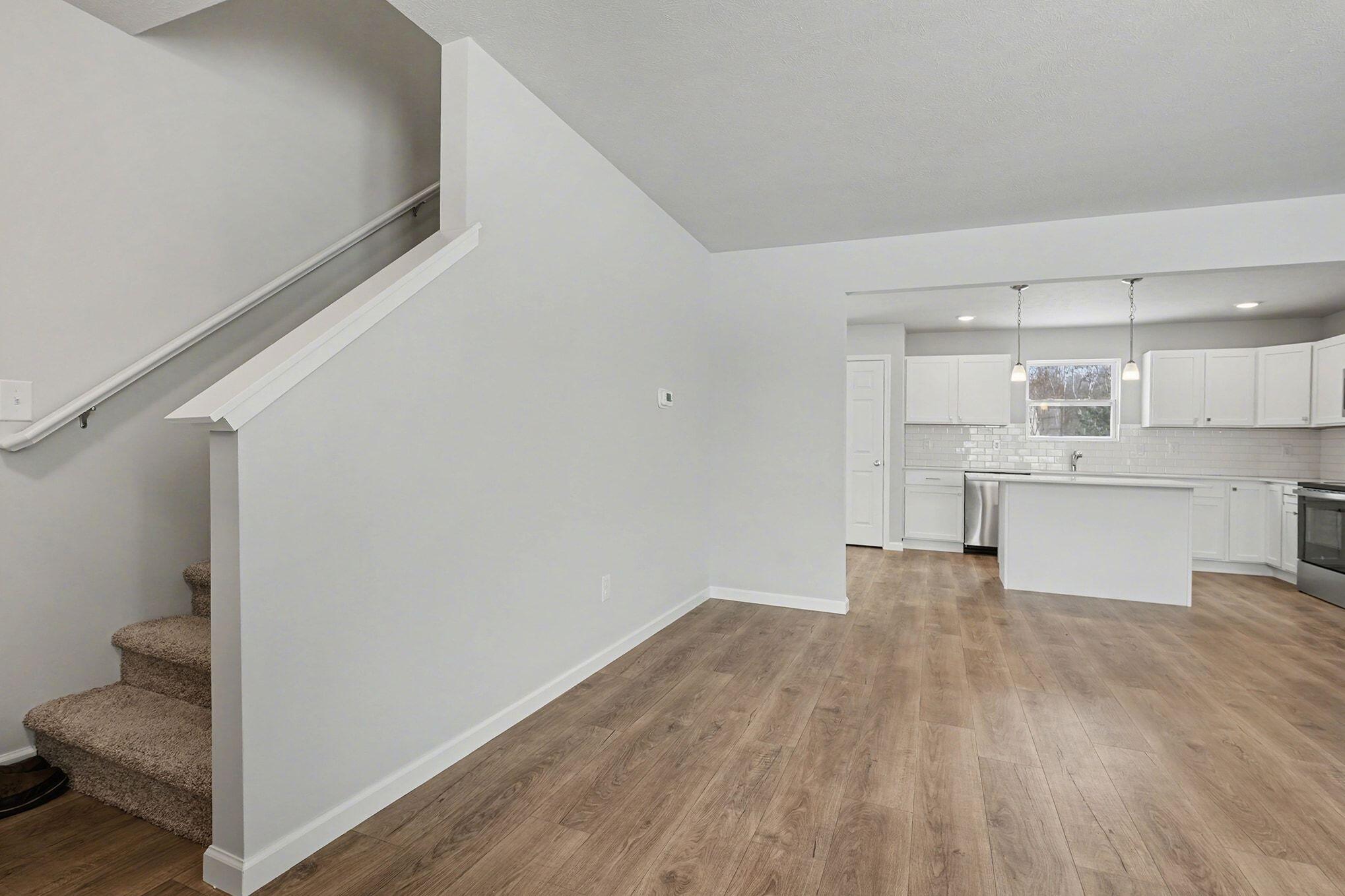 48605 Silver Oaks Boulevard