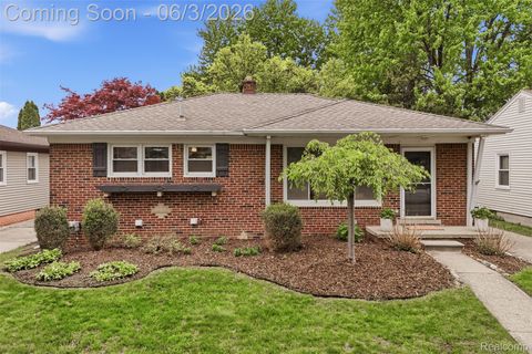 711 Symes Avenue Royal Oak City MI 48067