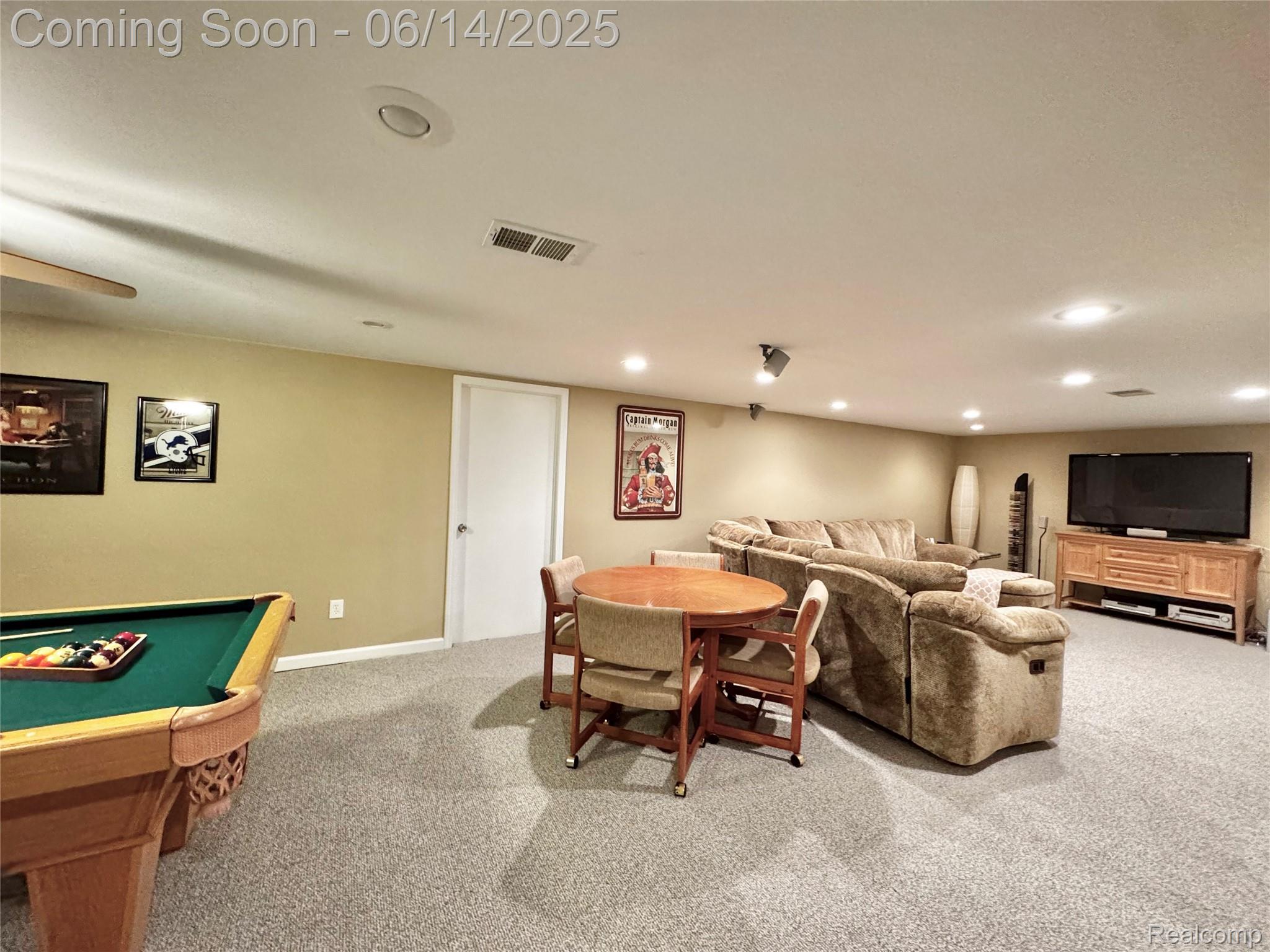 Flushing City, Michigan 48433, United States, 3 Bedrooms Bedrooms, ,2 BathroomsBathrooms,Residential,Active,149296