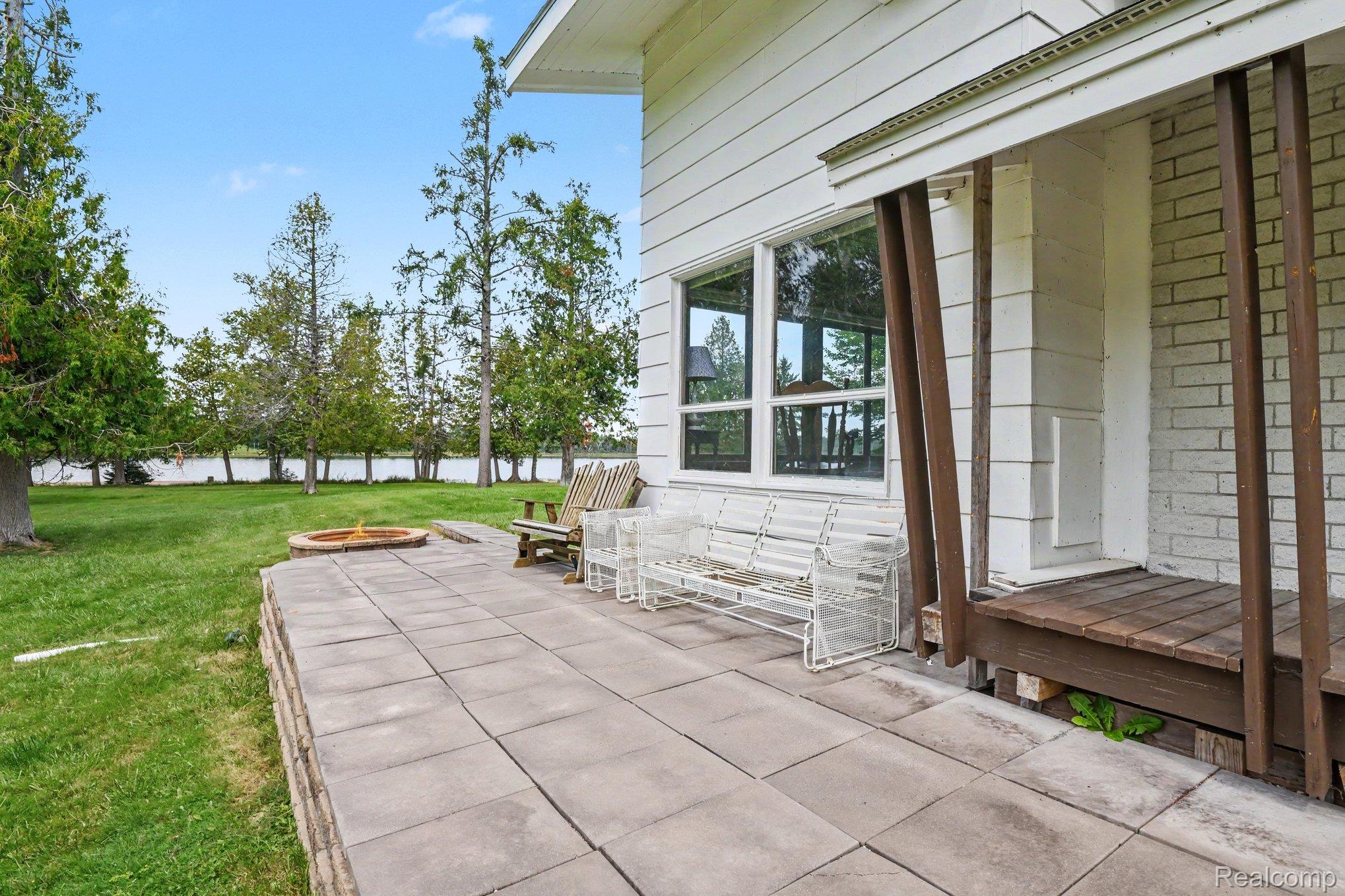 4067 N Lost Lake Trail