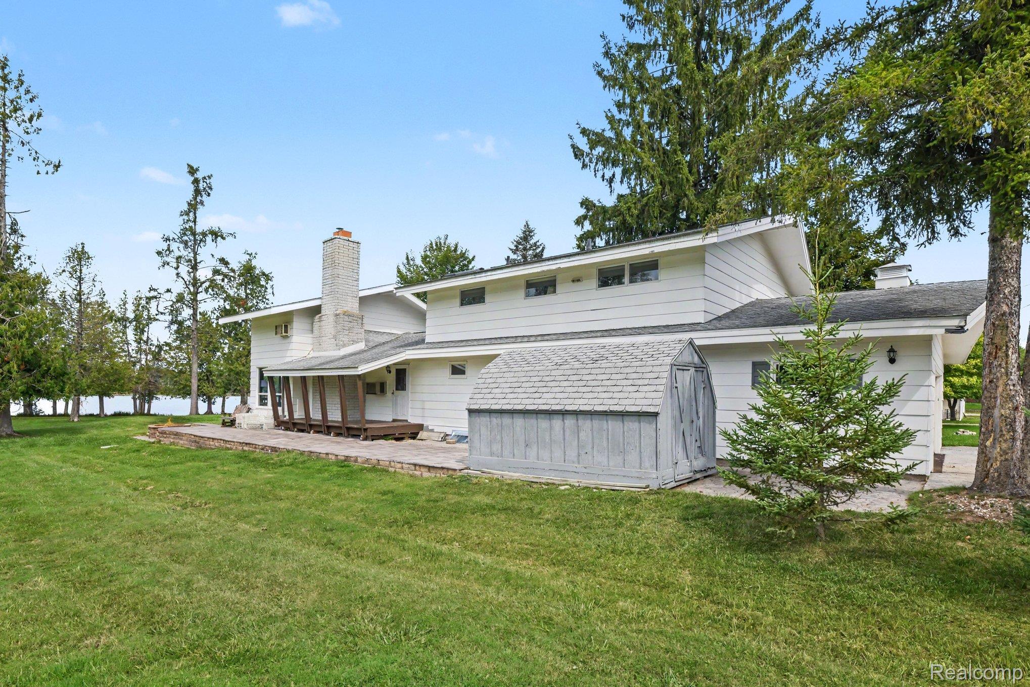 4067 N Lost Lake Trail