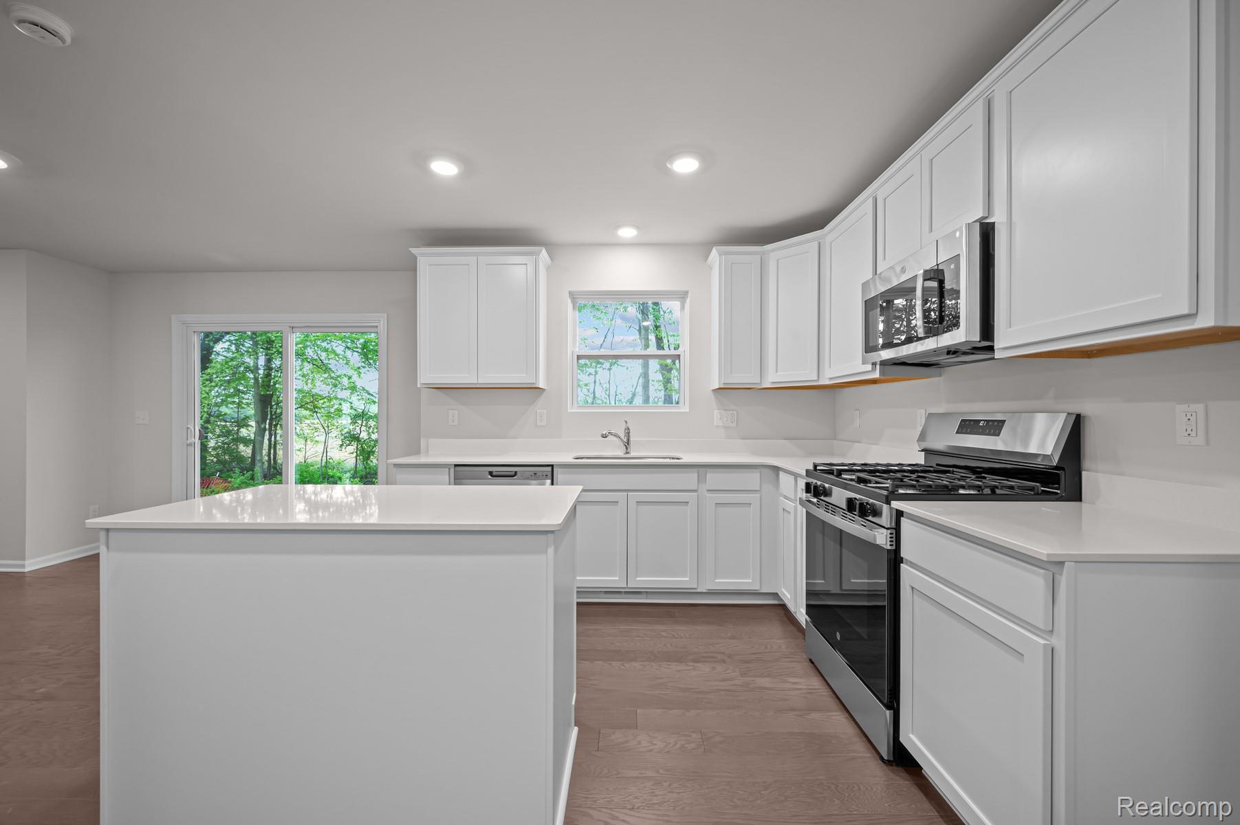 14213 OLD OAK Trail