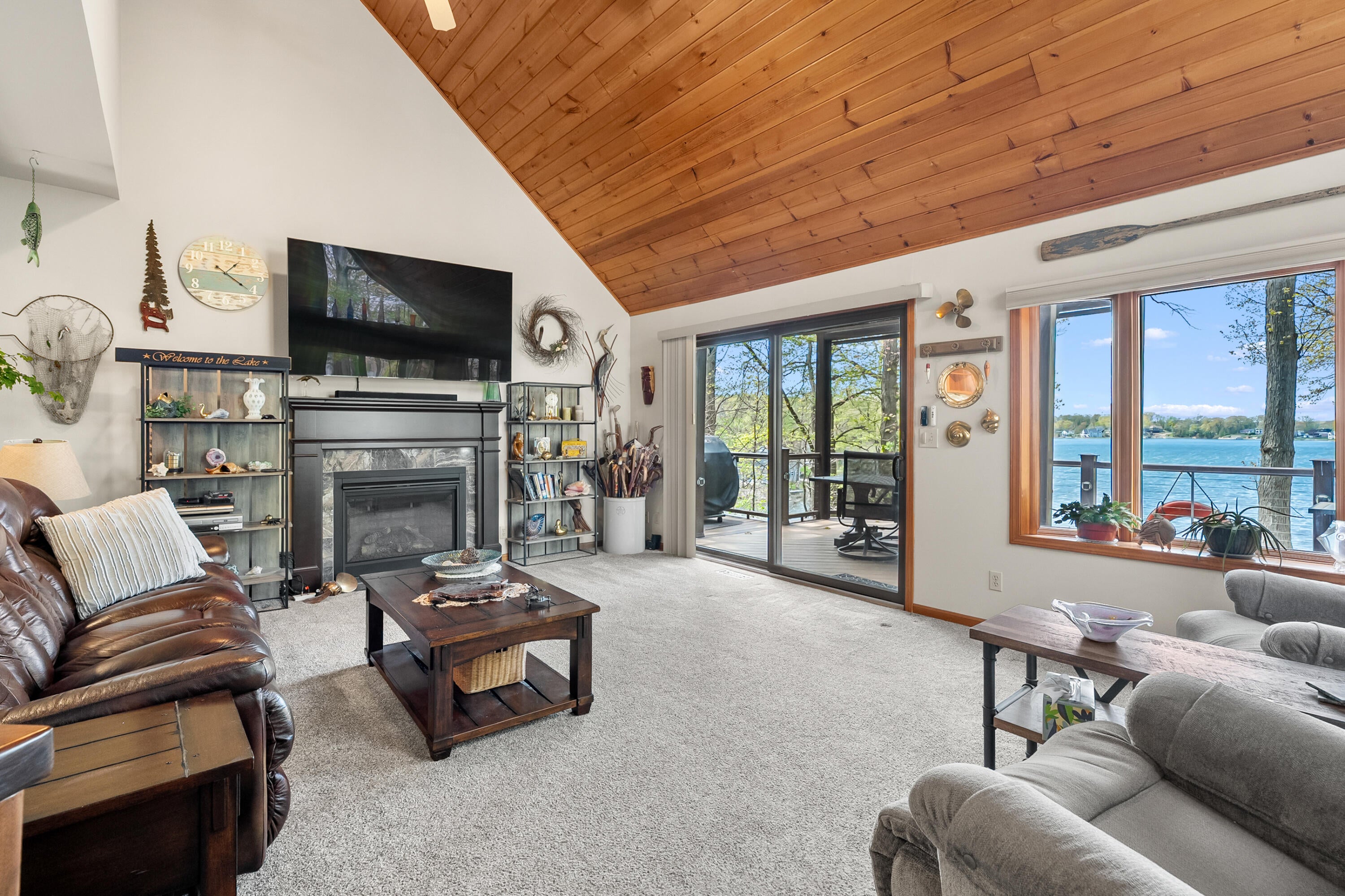 11003 South Drive
