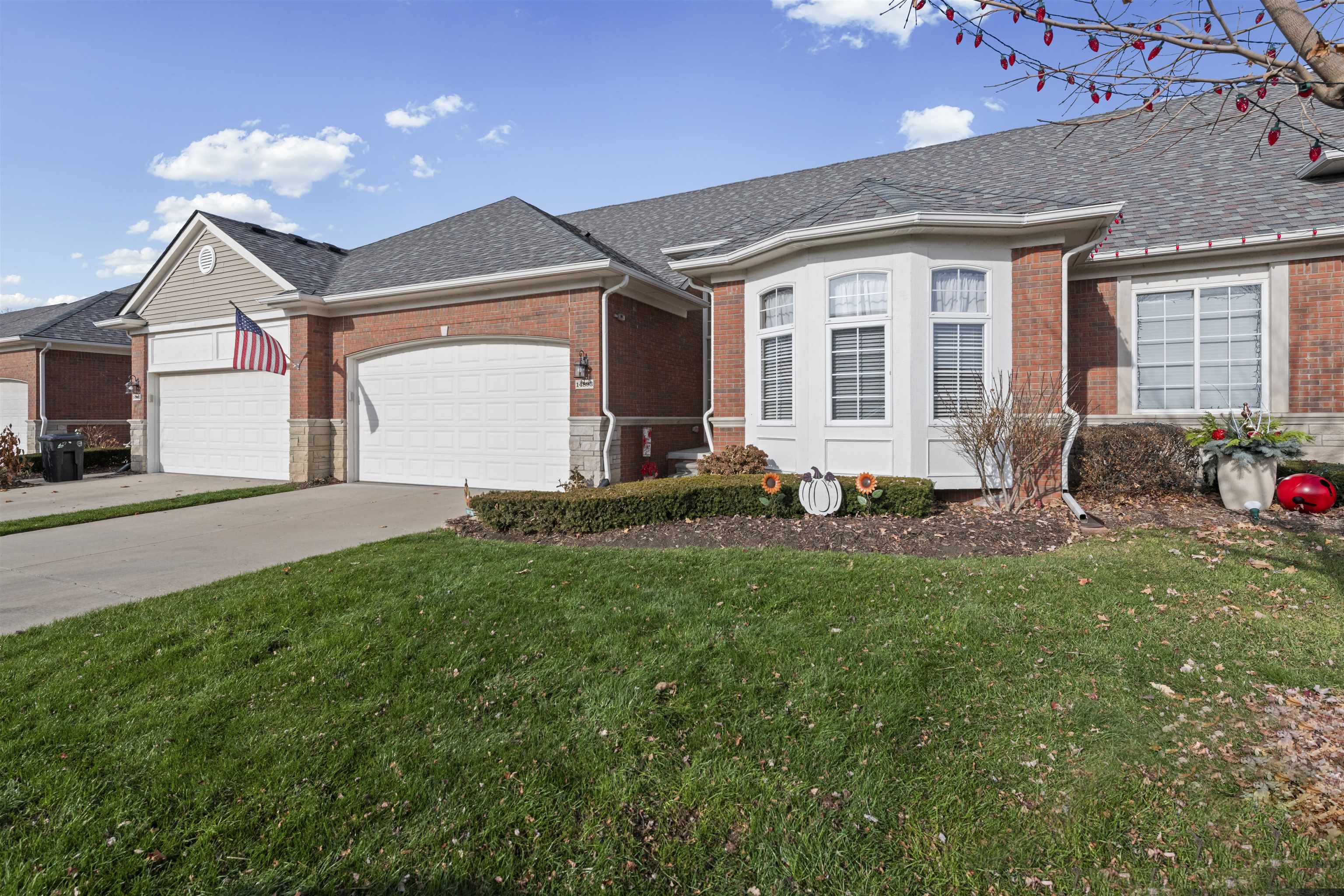 14893 North Park Drive