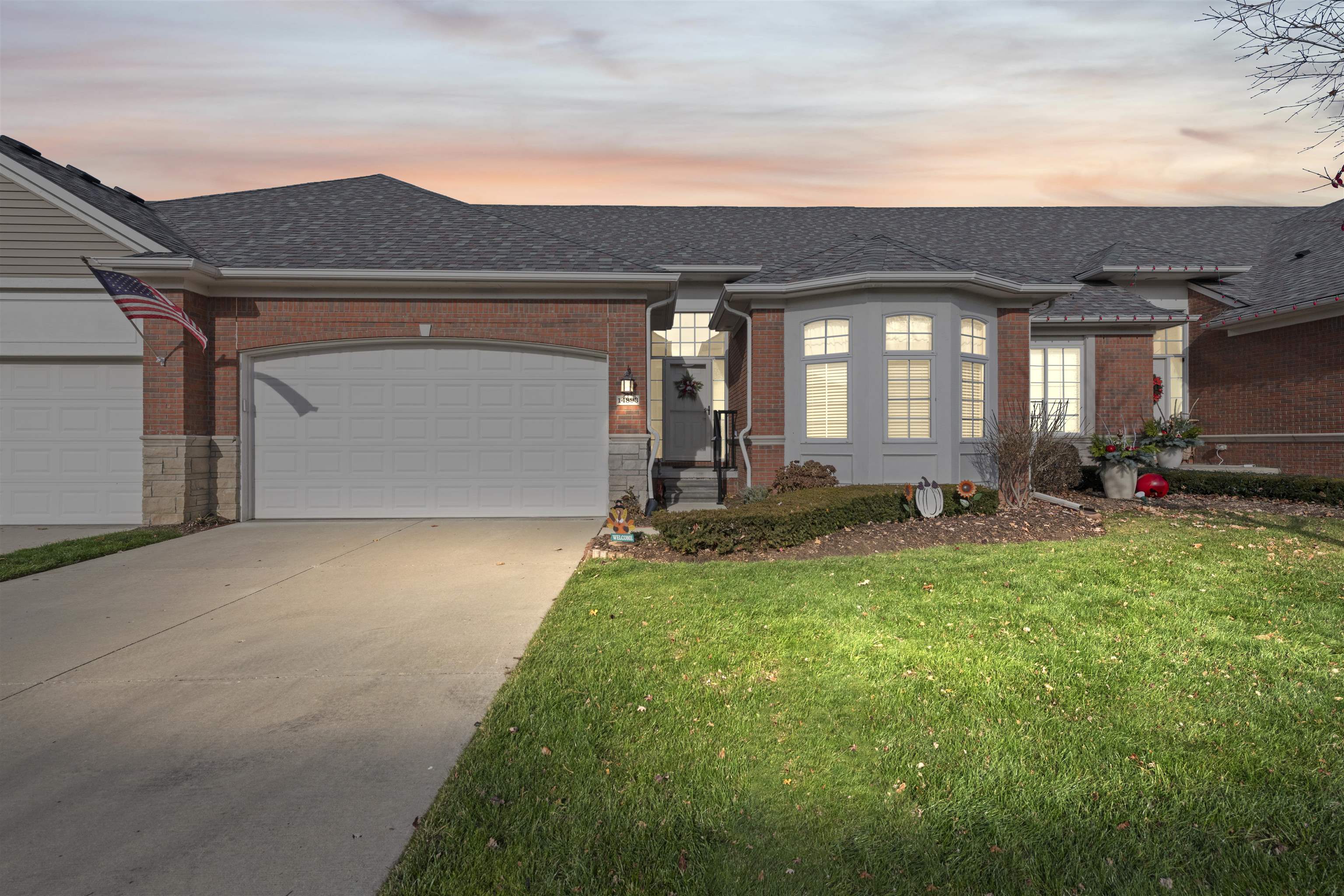 14893 North Park Drive