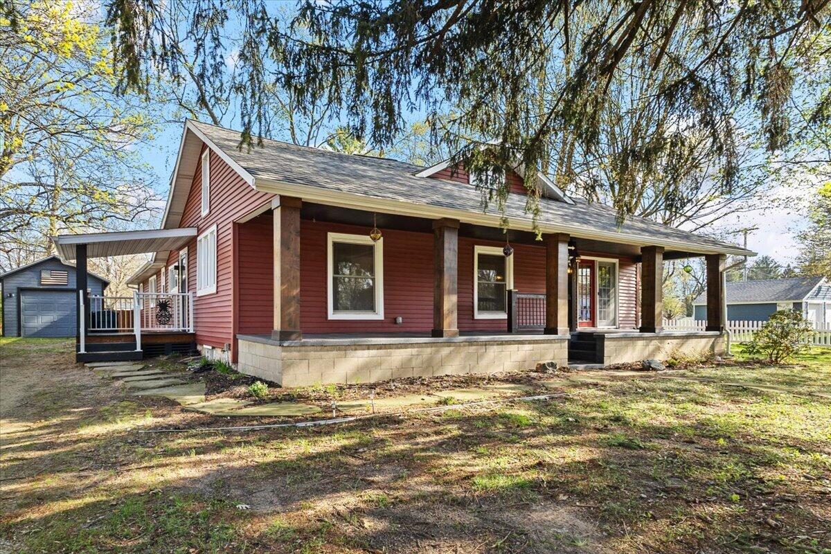 692 W Bridge Street