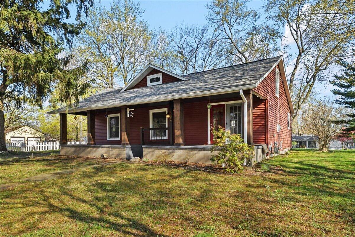 692 W Bridge Street