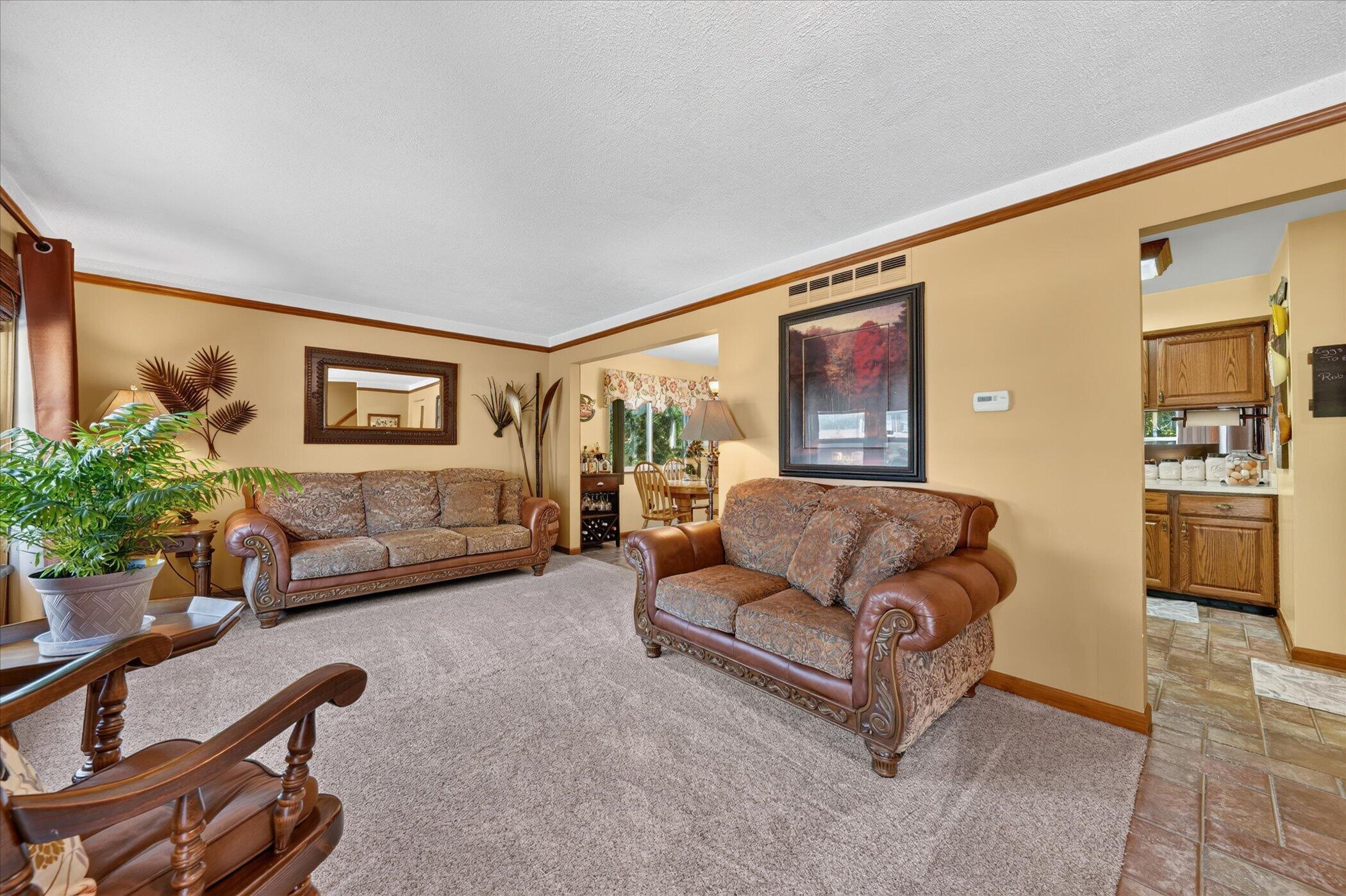 41727 Wayside Drive